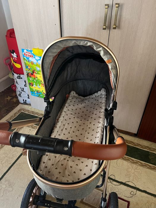 Продам коляску Teknum