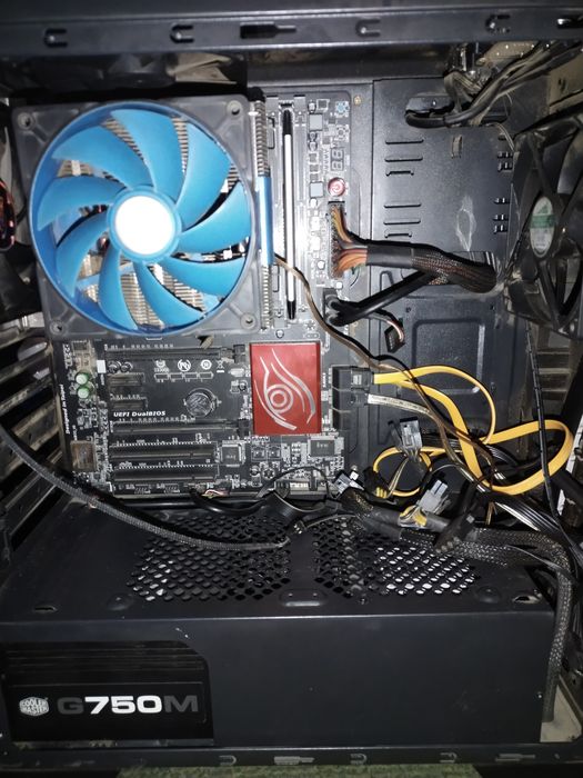 Sorchna sotladi Core i7 kampyuter