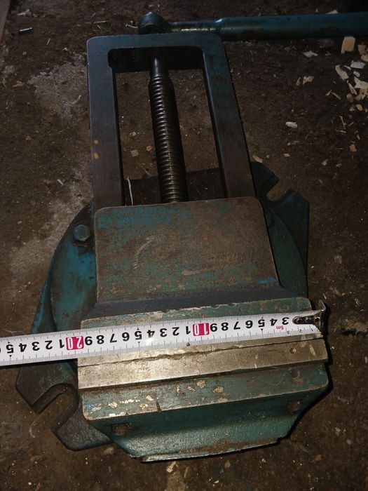 Тиски  станочные