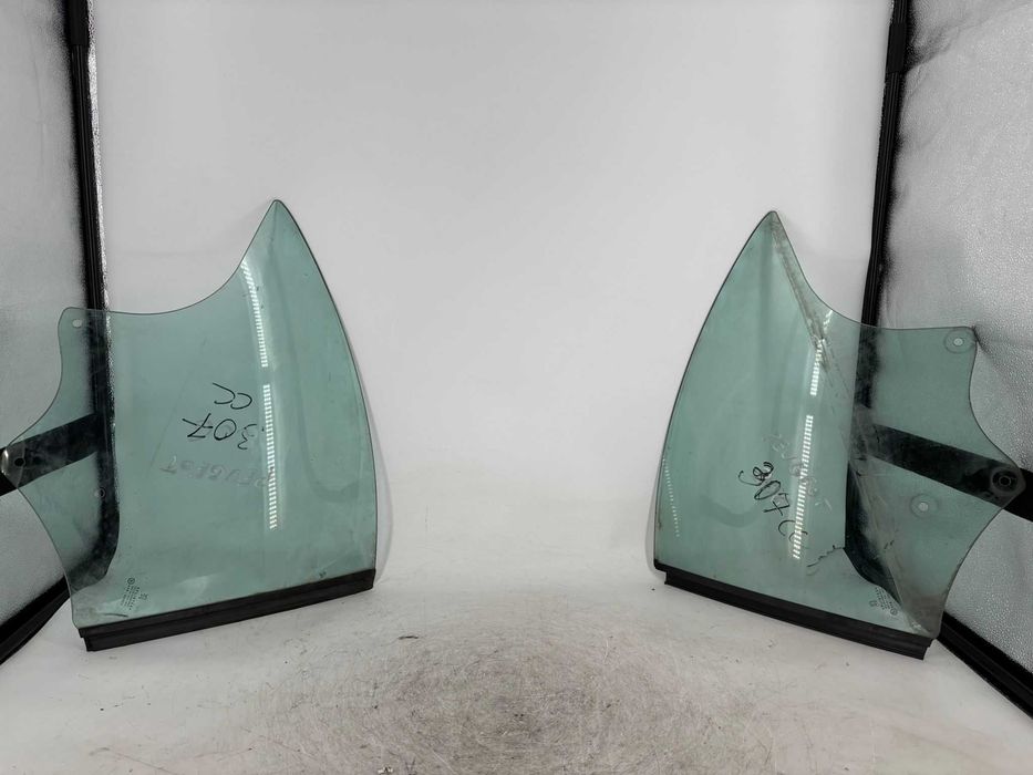 Geam spate stanga/dreapta Peugoet 307 CC an 2007