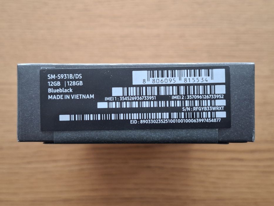 ЧИСТО НОВ ! Samsung Galaxy S25 5G - 12GB RAM / 128GB