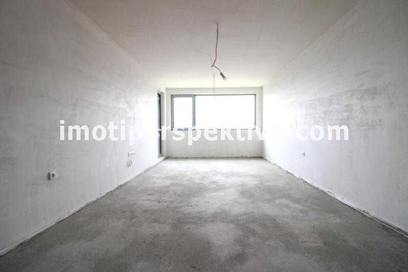 Продава се Двустаен апартамент в Пловдив, Беломорски - 75 кв.м за 714 €/кв.м - Снимка #1