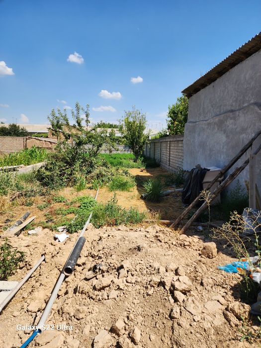 йол йузида Ҳовли уй  сотилади   4 соток фозилоф мехнат пости келес  йо