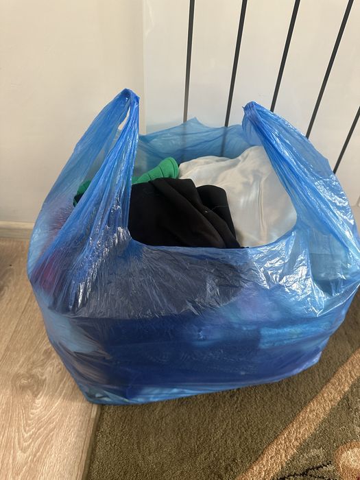 Етік, аяқ киімдер, киімдер