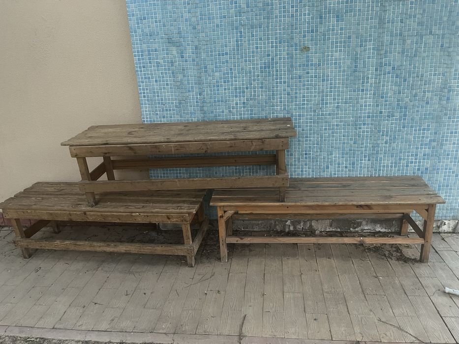 Скамейки деревянные
