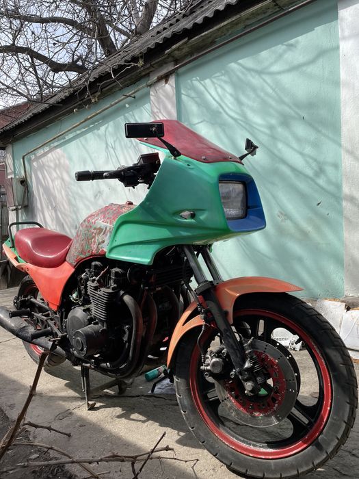 Продам Kawasaki JPZ1100