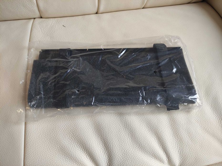 Метален държач за проектор