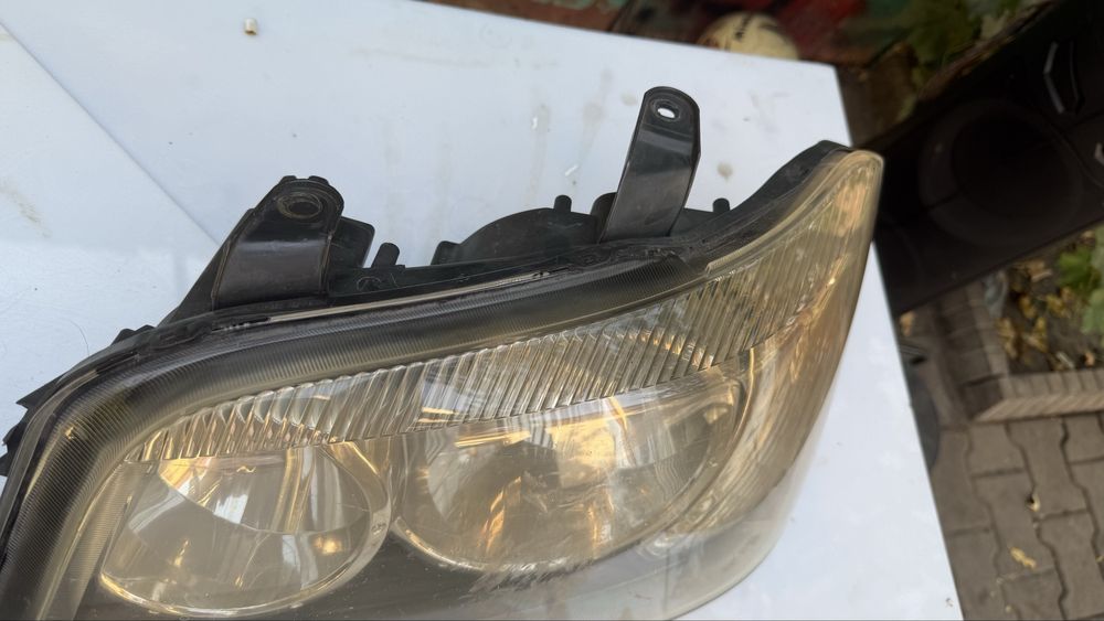 Фары Toyota highlander Американец