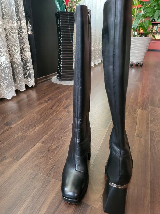 Cizme lungi Il PASSO cu toc înalt