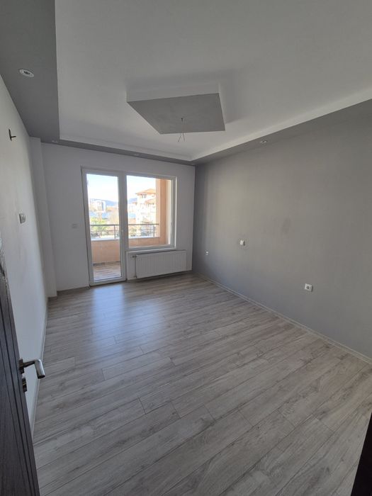 Продава се Тристаен апартамент в Севлиево - 97 кв.м за 1372 €/кв.м - Снимка #6