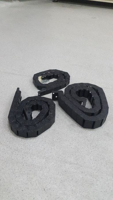 Гибкий кабелеукладчик - кабелегон