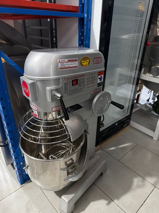 Mixer. Мехер.