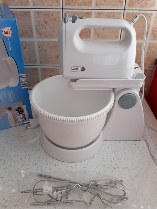 Mixer cu bol rotativ NOU