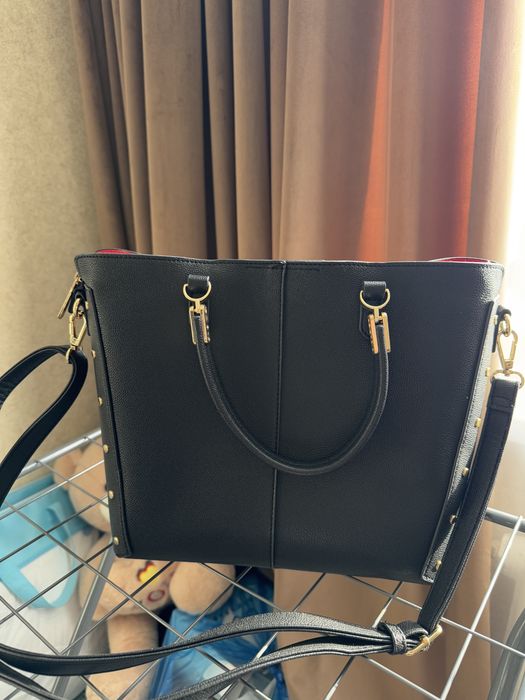 Продам сумки, размера разные