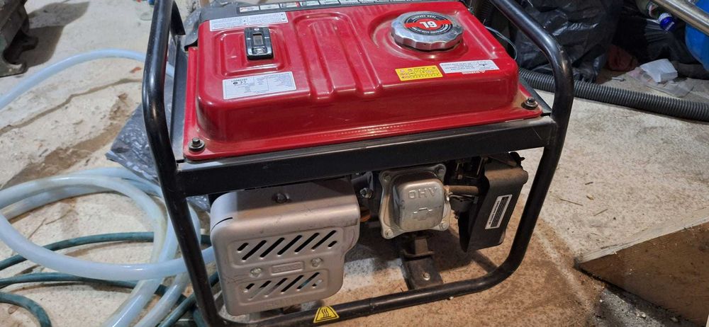 Generator de curent SENCI SC1250 LITE putere maxima 1,0 kW 230V