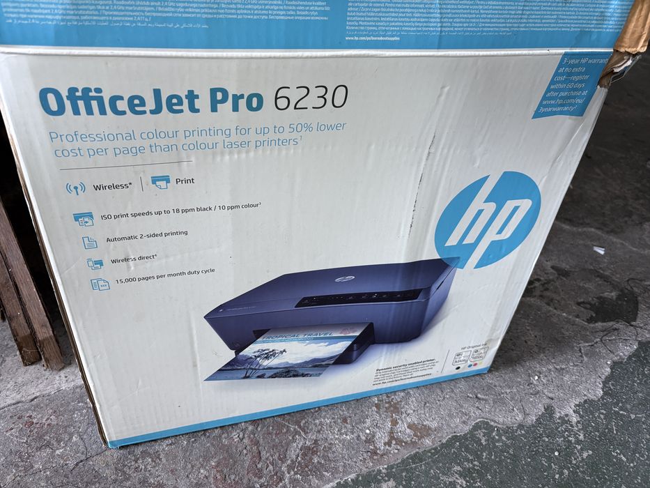 Imprimanta hp aproape noua WIFI.   DUPLEX