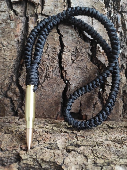 Ръчно плетен кръст