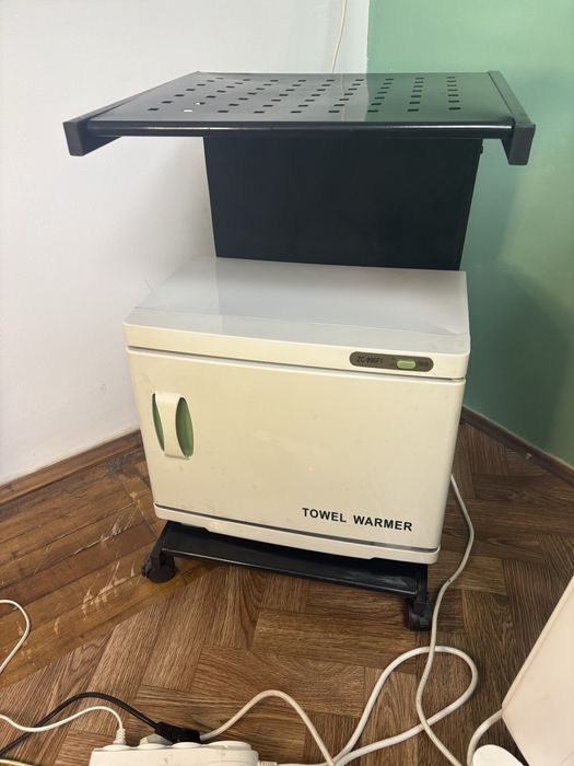 Încălzitor prosoape profesional 16L salon