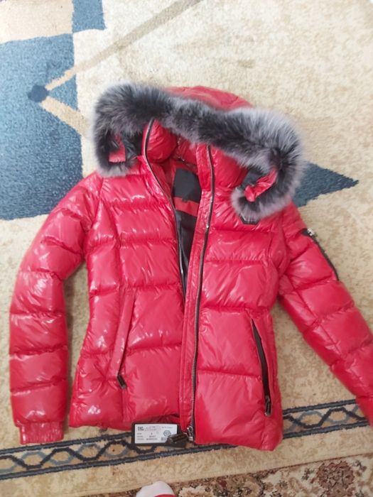 Продам        куртку