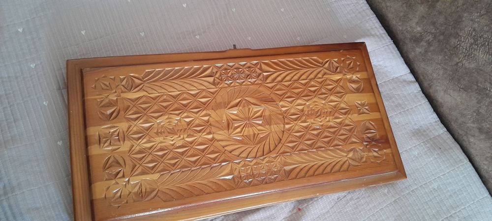 Нарды игральные продам срочно
