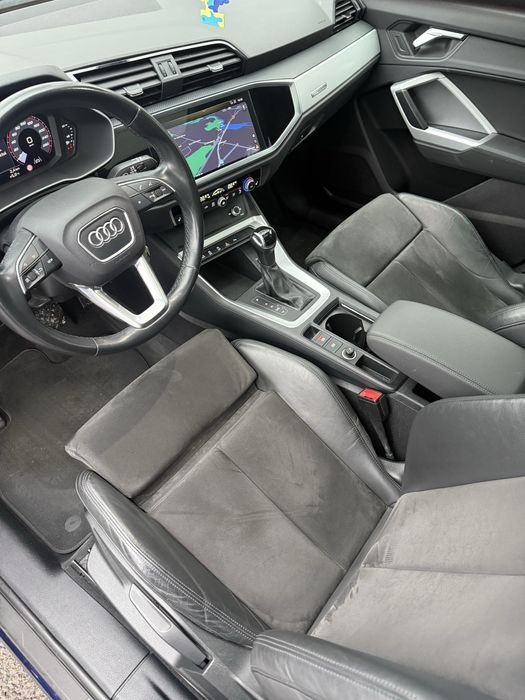 Audi Q3 sportback  proprietar Urgent