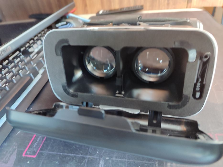 Продам Vr box "VR SHINECON"