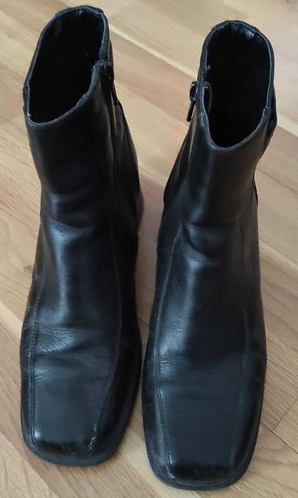 Черни дамски боти