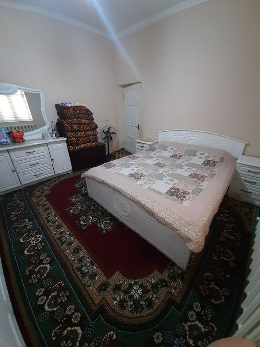 Янги тошмидан 4км кирганда участка сотилади.