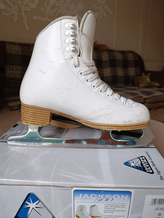 Коньки бренд: Джексон, размер24/37