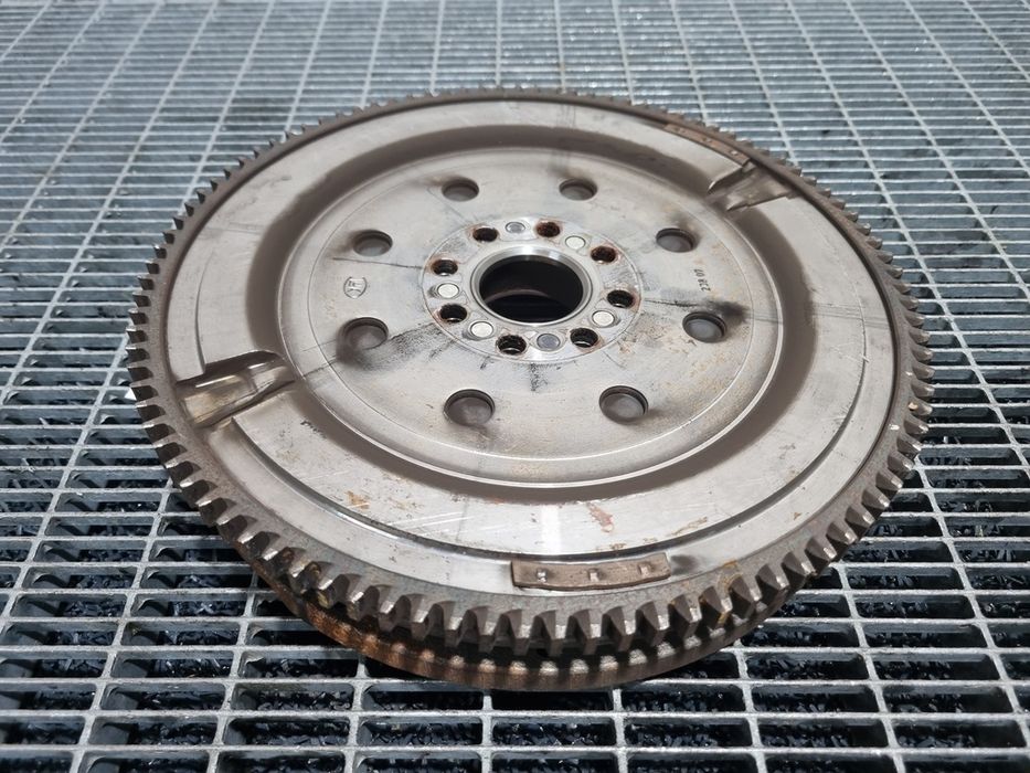 Volanta masa dubla Toyota Rav 4 IV 2.0 Diesel - 124CP Manuala 6 Trepte 1AD - ...