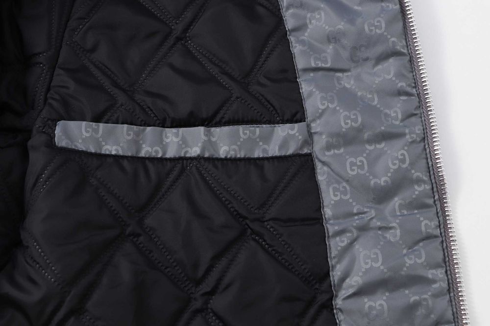 Gucci All-over Monogram Reflective Stripe Couple Bawełna Ja