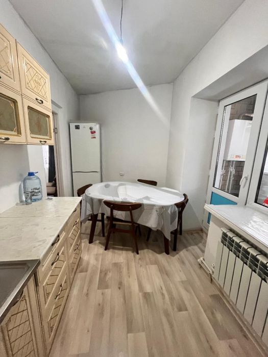 Продам 1 ком квартиру на Жазире