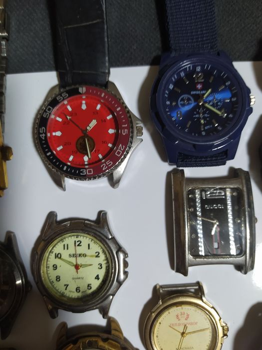 Продам старые часы