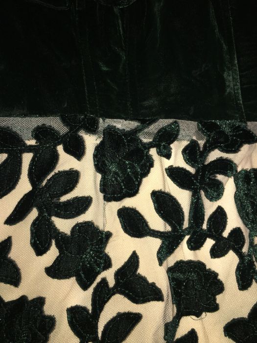 Oqshom libosi   razmer s-m shohona libos