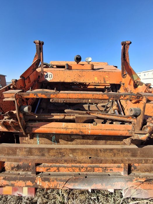 Продам мусоровоз