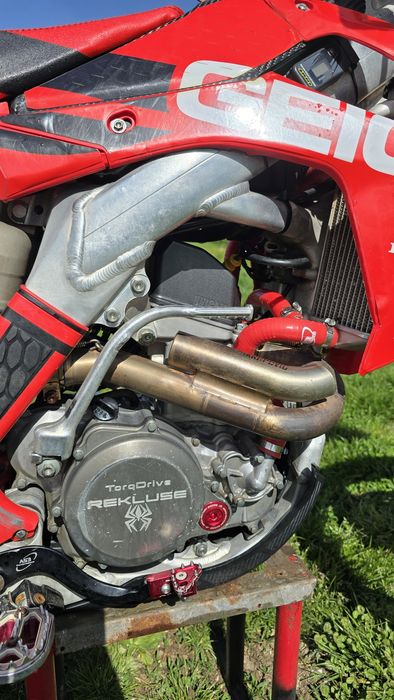 Vând Honda crf 250r