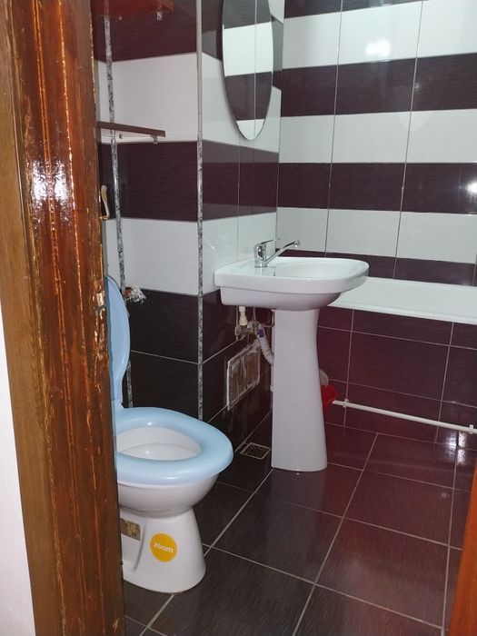 Închiriez apartament 2 camere