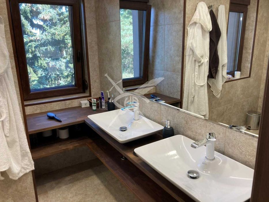 Продава се Къща в с. Панчарево, Област София-град - 500 кв.м за 1580 €/кв.м - Снимка #6