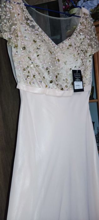 Продается Вечернаее платье