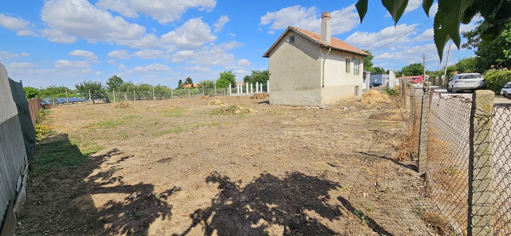 Имот със сменен статут