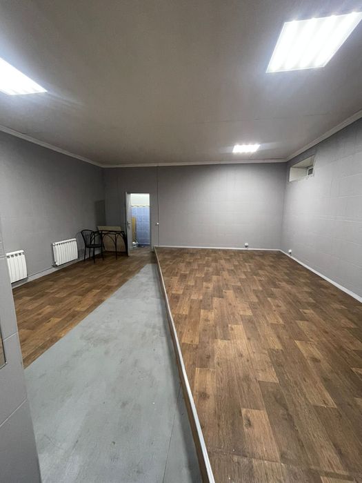 Сдам в аренду 54 кв и 5 кв