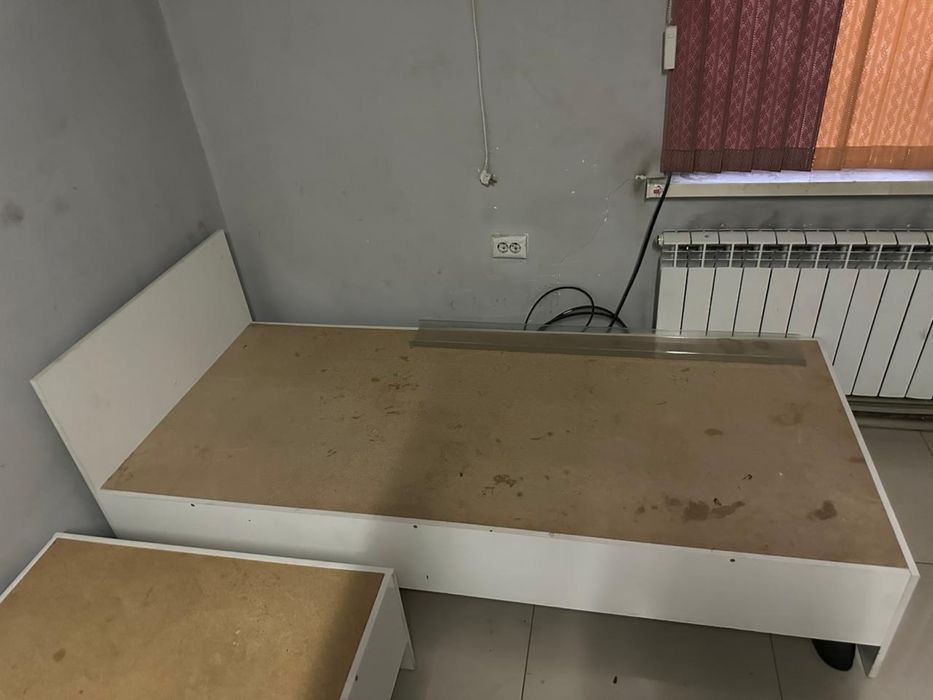 Срочно продам кровати одноместные