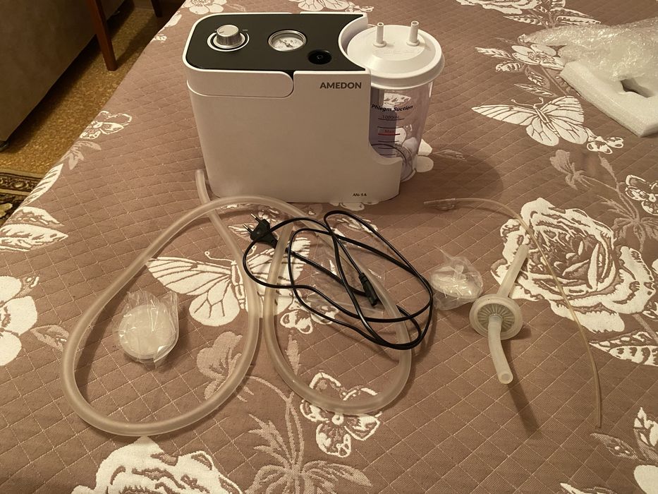 Продам хирургический отсасыватель