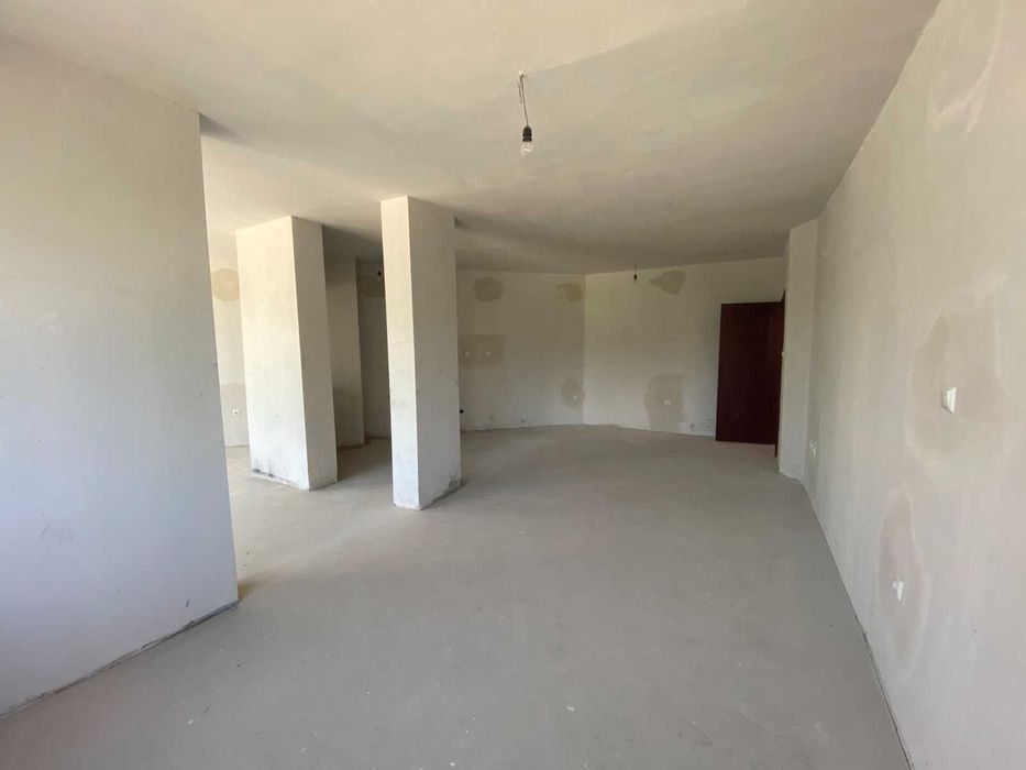 Продава се Двустаен апартамент в Перник, Изток - 102 кв.м за 1030 €/кв.м - Снимка #1