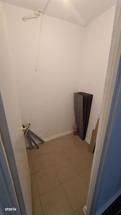 Apartament cu 3 camere de închiriat în Curtea de Argeș.