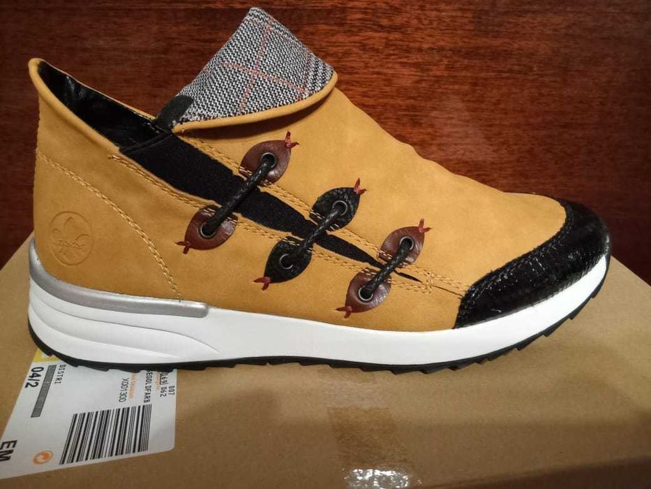 Продам новые женские кроссовки RIEKER  размер 41