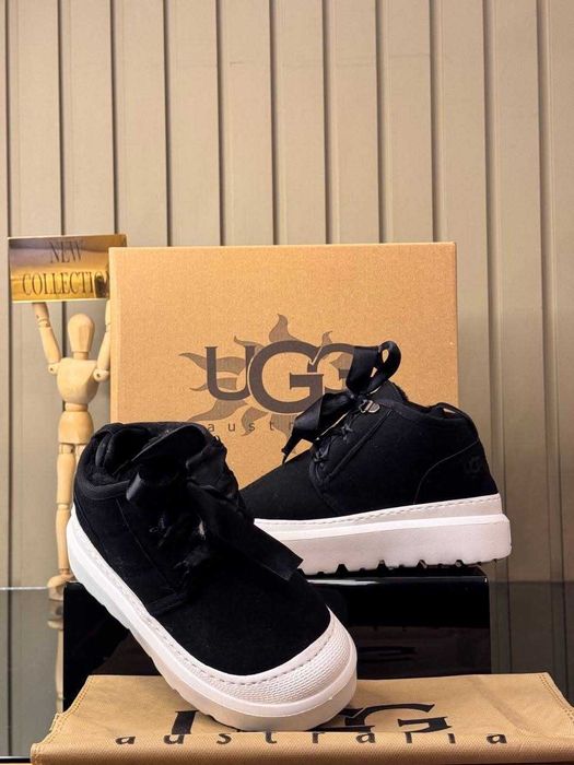 Incaltaminte Ugg imblaniti