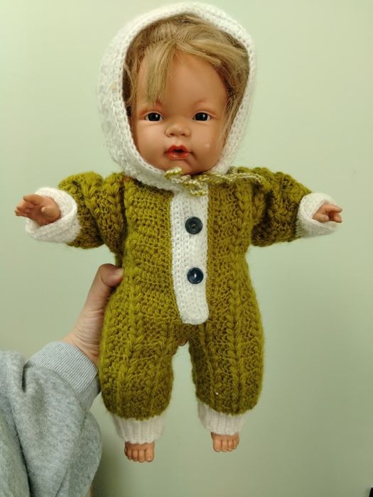 Продам кукол по 2000