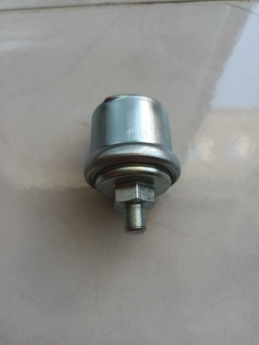 Датчик за нялагане на масло за показващ уред, Oil pressure Sensor