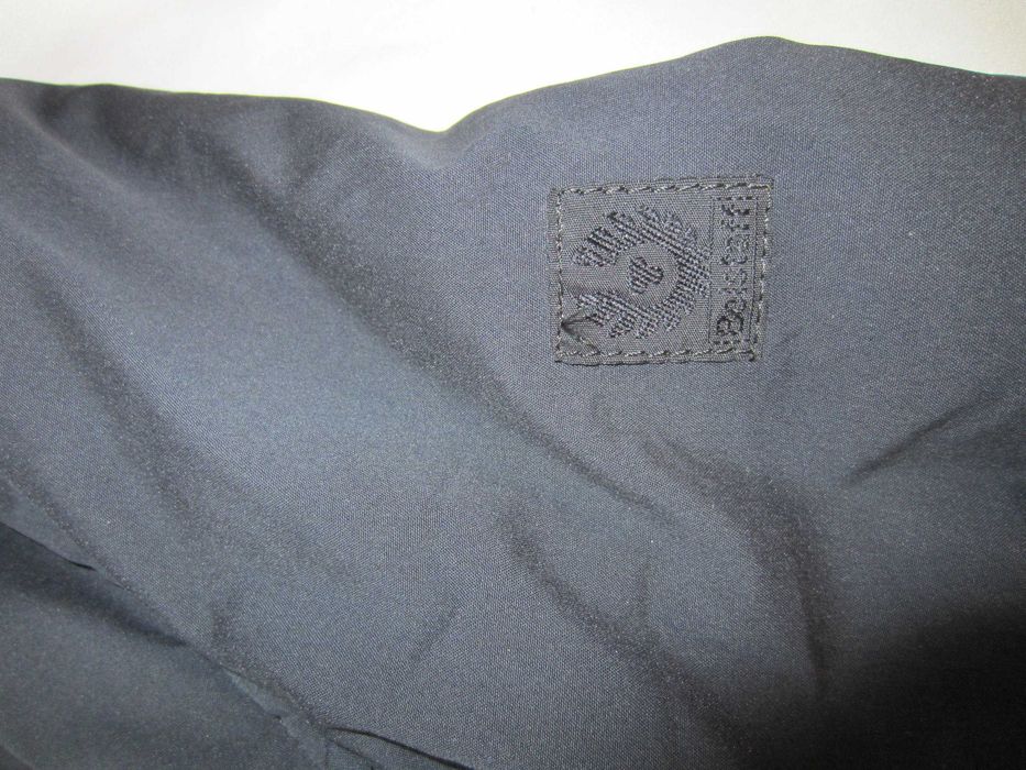 Geaca dama Belstaff,masura 46, grosime medie, stare f. buna